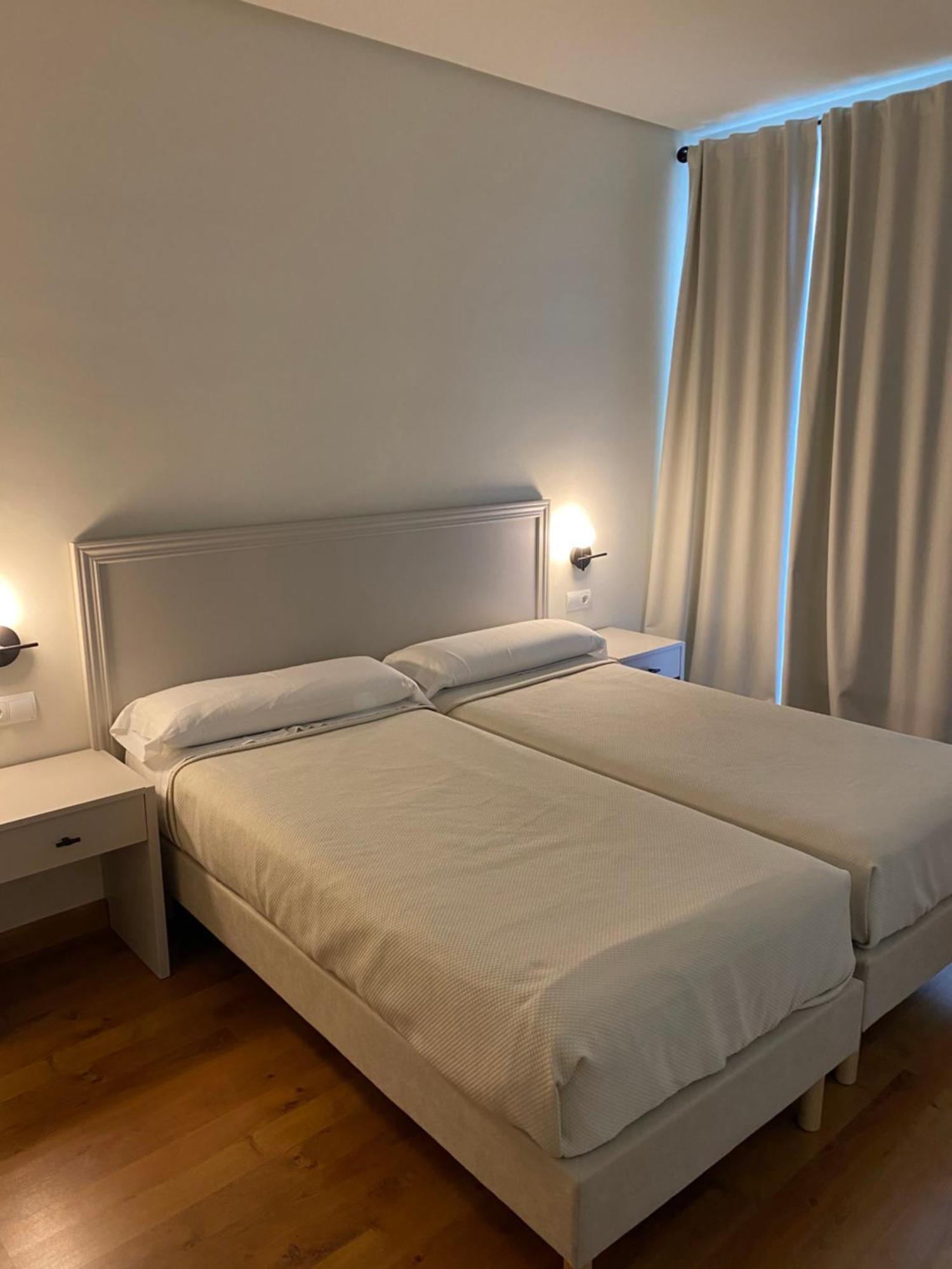 Hotel Santa Ana La Carlota Zewnętrze zdjęcie